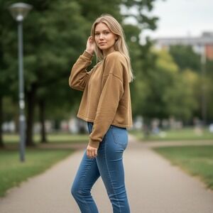 Banana Republic Sweatshirt L Brown Crewneck Pullover Athleisure Quiet Luxury